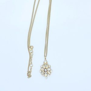 J. Crew Crystal Crest Pendant Necklace EUC